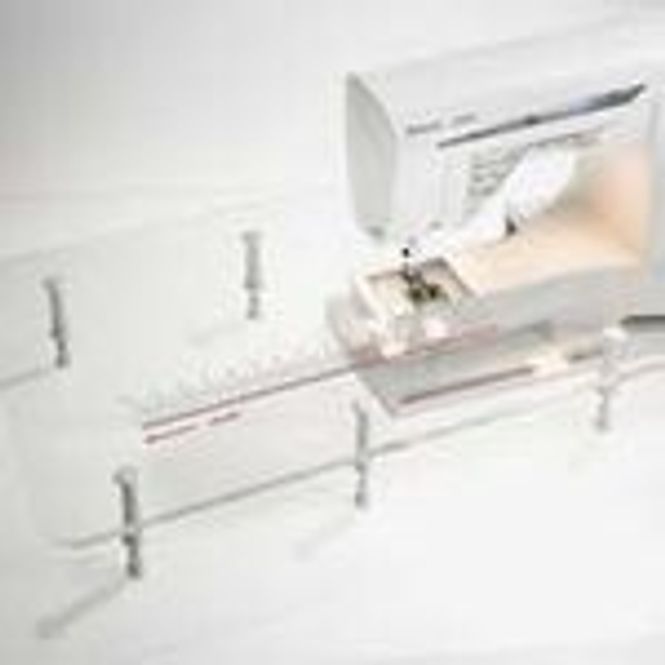 Hovedbilde (36A5) Quiltebrett / Sybord Husqvarna plexiglass 40 x 60cm