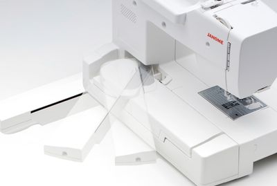 Nyhet Janome Memory Craft 1000 Silky White sy og broderimaskin