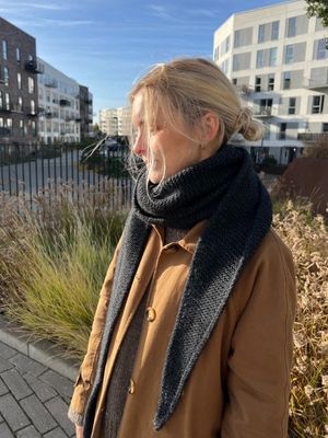 pk181-PetitKnit-Sophie shawl