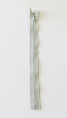 YKK 4MM USYNLIG, FAST F. L.GRÅ 23 CM