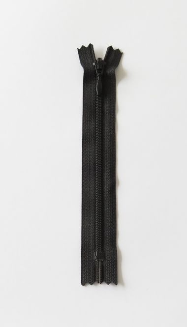Hovedbilde YKK 4MM SPIRAL, FAST F. SORT 60cm