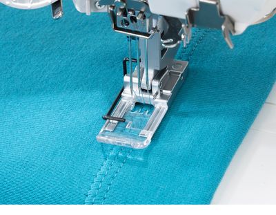 Janome Cover Pro 3000 Professional